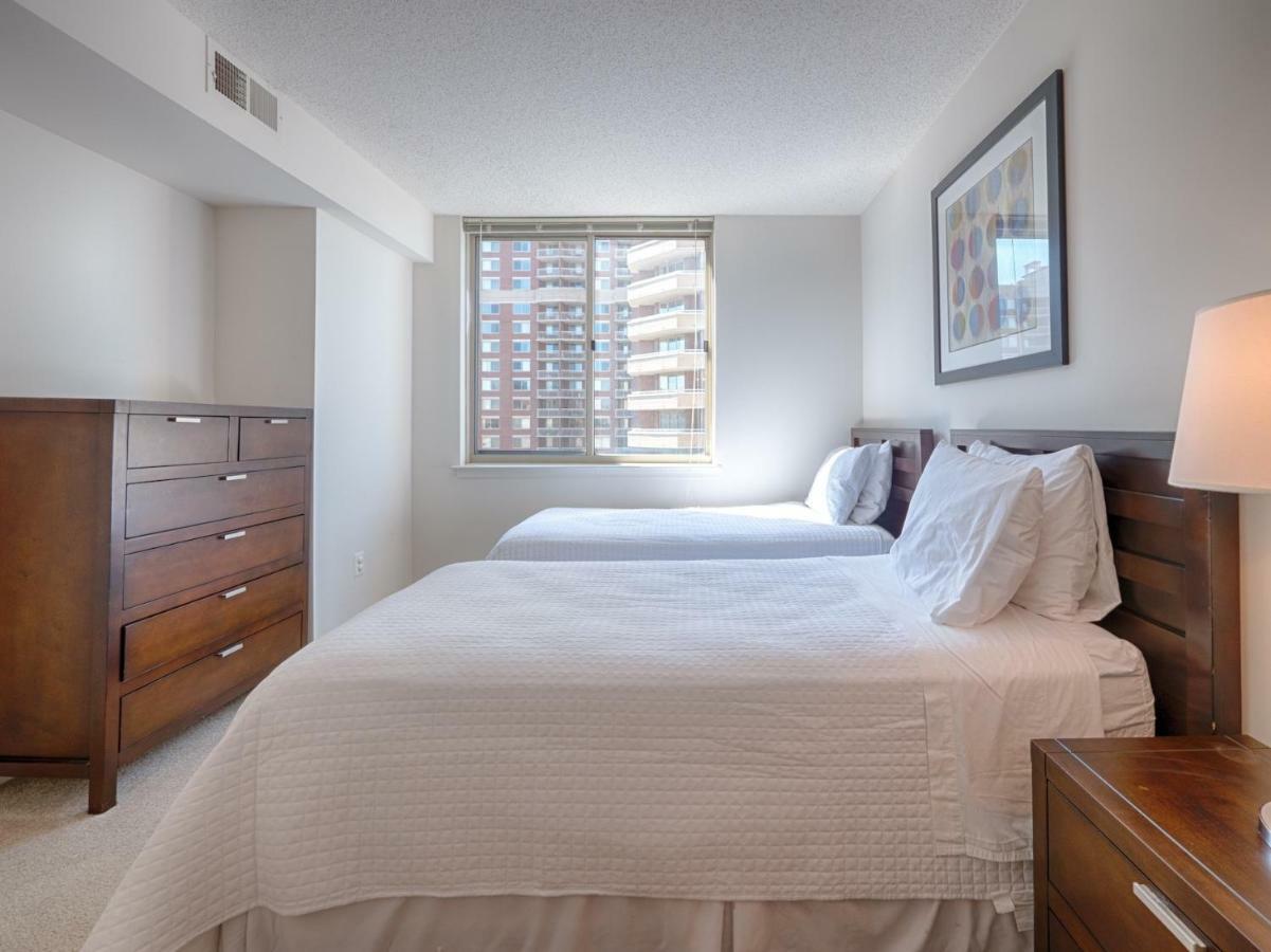 National At Ballston Place Arlington Bagian luar foto