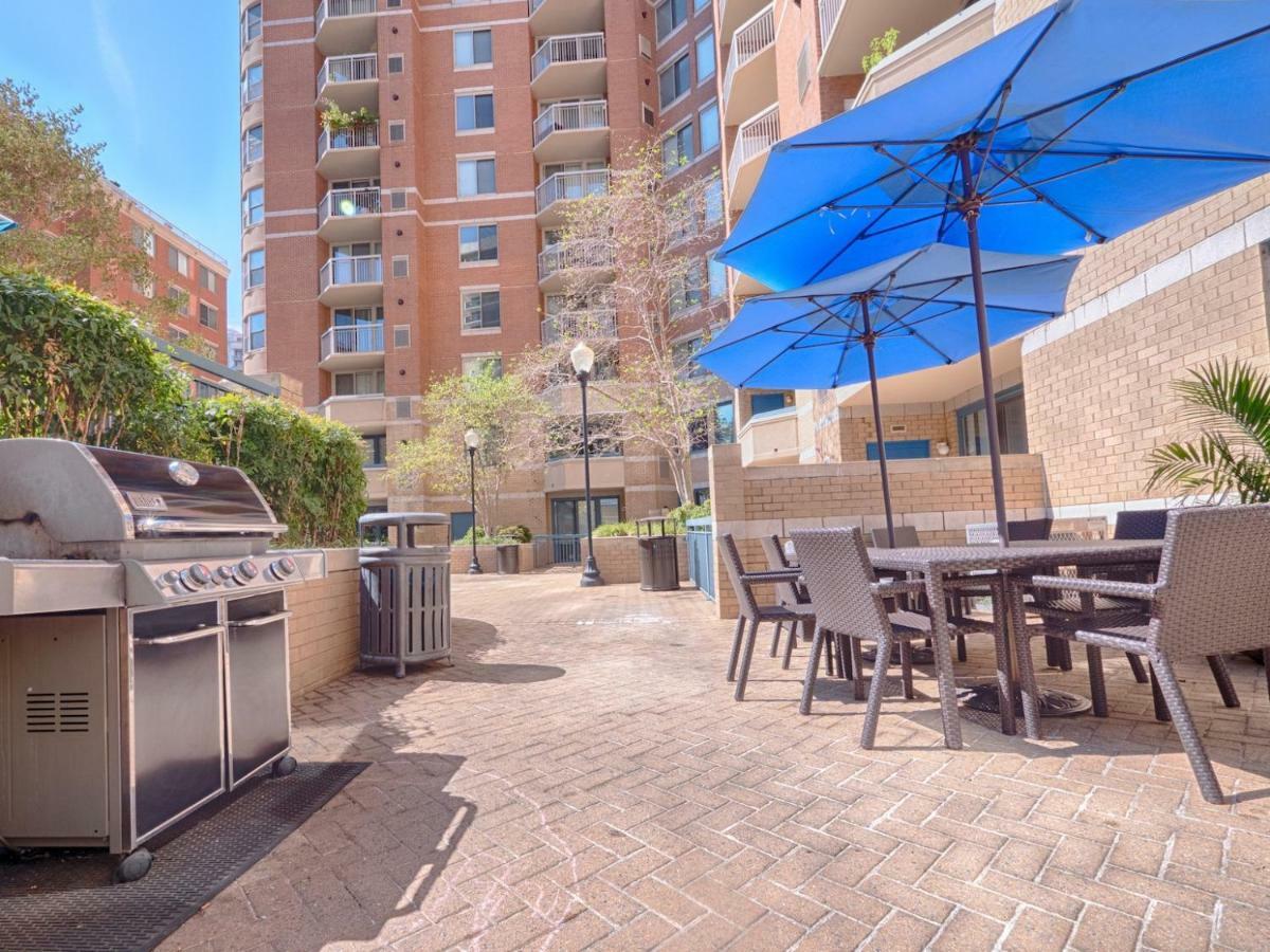 National At Ballston Place Arlington Bagian luar foto
